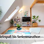 Helle 80m2 Maisonette Mit Tollem Balkon Ins Gruene, Kingsize Bett, Smart-tv - Nur Ein Kurzer Spaziergang In Altstadt Und Zum Domplatz - Kostenlose Parkplaetze In Den Umliegenden Strassen - Ausgewaehlte Empfehlungen Fuer Inklusive Ερφούρτη