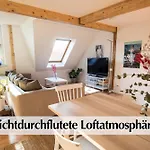 Helle 80m2 Maisonette Mit Tollem Balkon Ins Gruene, Kingsize Bett, Smart-tv - Nur Ein Kurzer Spaziergang In Altstadt Und Zum Domplatz - Kostenlose Parkplaetze In Den Umliegenden Strassen - Ausgewaehlte Empfehlungen Fuer Inklusive *