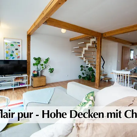 Helles 80m2 Maisonette-loft Mit Balkon, Kingsize Bett, Smart-tv, Etc
