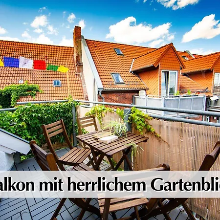 Apartment Helles 80m2 Maisonette-loft Mit Balkon, Kingsize Bett, Smart-tv, Etc *