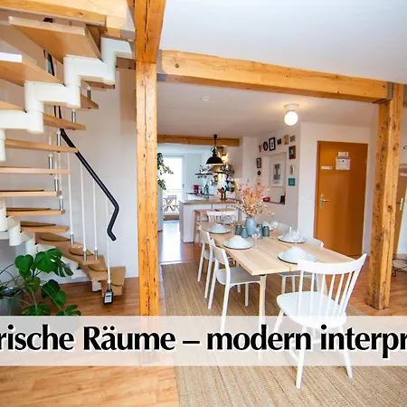 Helles 80m2 Maisonette-loft Mit Balkon, Kingsize Bett, Smart-tv, Etc * Erfurt
