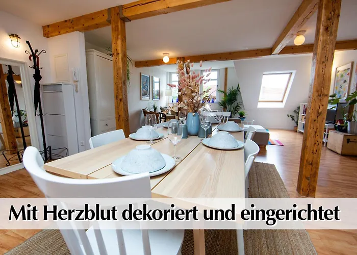 Helle 80m2 Maisonette Mit Tollem Balkon Ins Gruene, Kingsize Bett, Smart-tv - Nur Ein Kurzer Spaziergang In Altstadt Und Zum Domplatz - Kostenlose Parkplaetze In Den Umliegenden Strassen - Ausgewaehlte Empfehlungen Fuer Inklusive Апартаменты Эрфурт